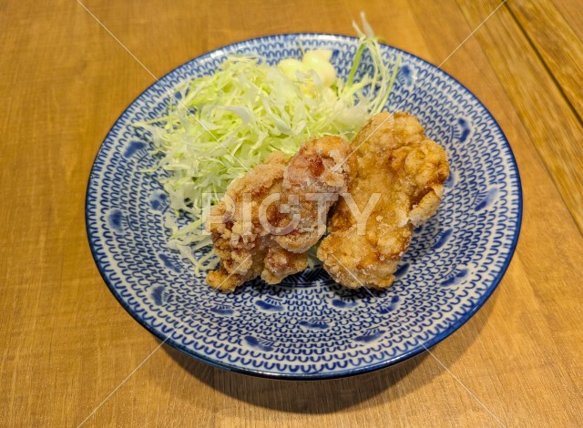 写真のタイトルが入ります