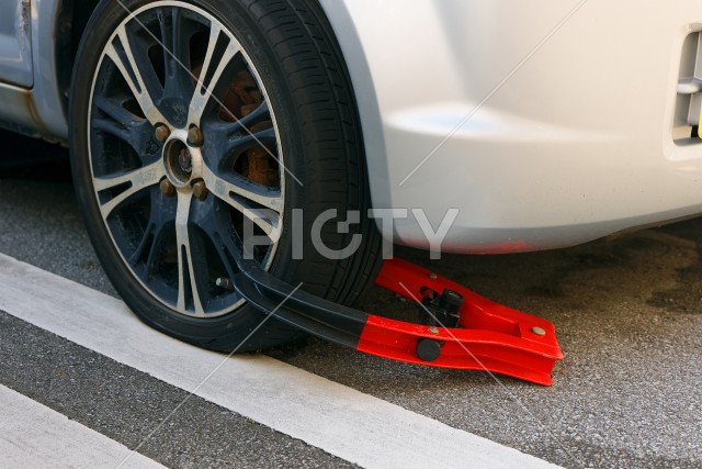 写真のタイトルが入ります