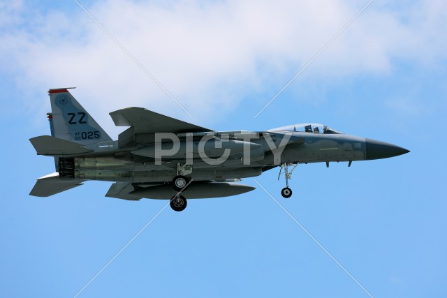 写真のタイトルが入ります