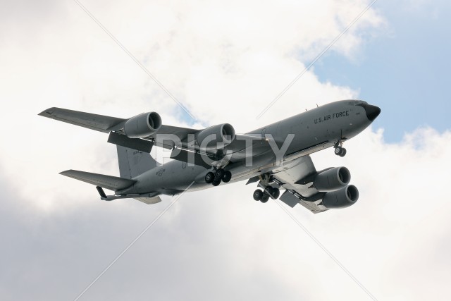 KC135R ストラトタンカー空中給油機