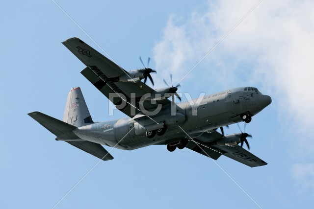 C-130J スーパーハーキュリーズ