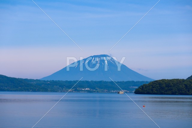 写真のタイトルが入ります