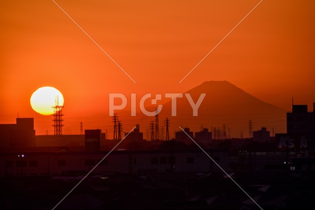 写真のタイトルが入ります