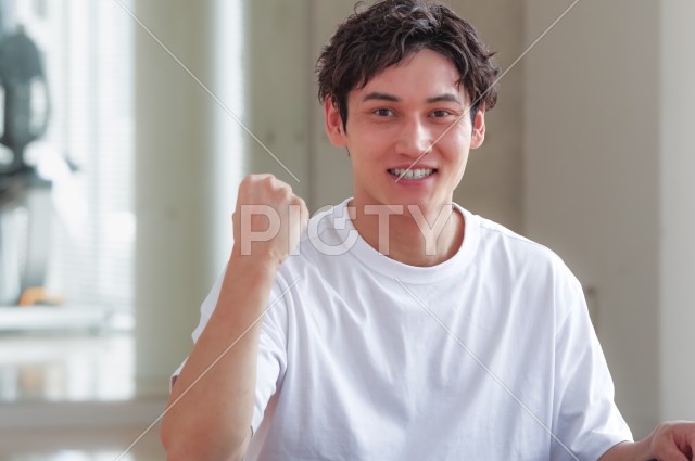 写真のタイトルが入ります