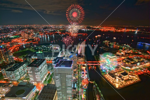 写真のタイトルが入ります