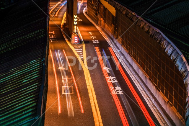 西新宿の交通のイメージ