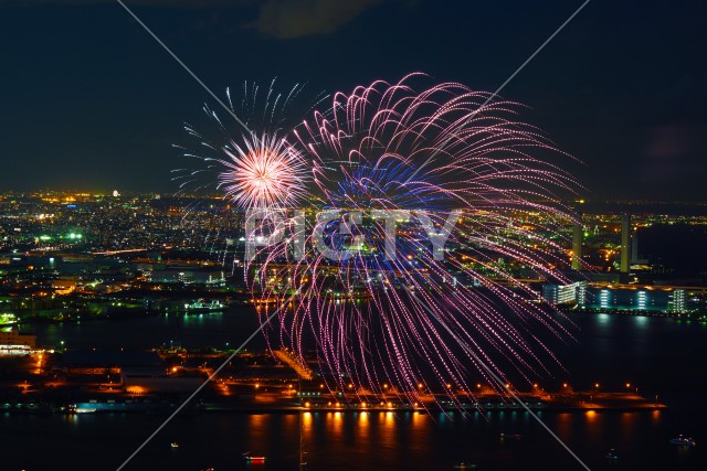 写真のタイトルが入ります