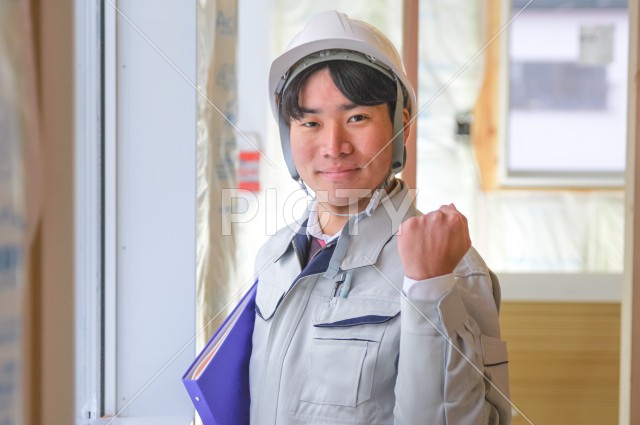 写真のタイトルが入ります