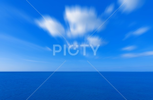 青い海と空