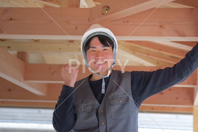 写真のタイトルが入ります