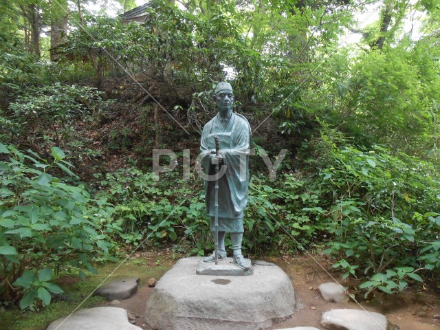 平泉中尊寺の松尾芭蕉記念碑