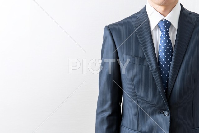 写真のタイトルが入ります