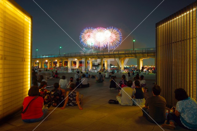 写真のタイトルが入ります