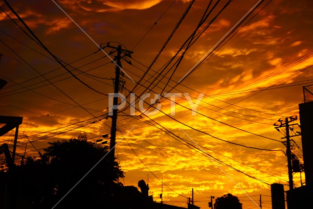 横浜の夕暮れの空