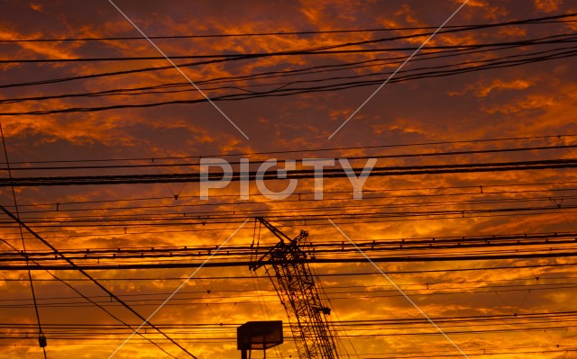横浜の夕暮れの空