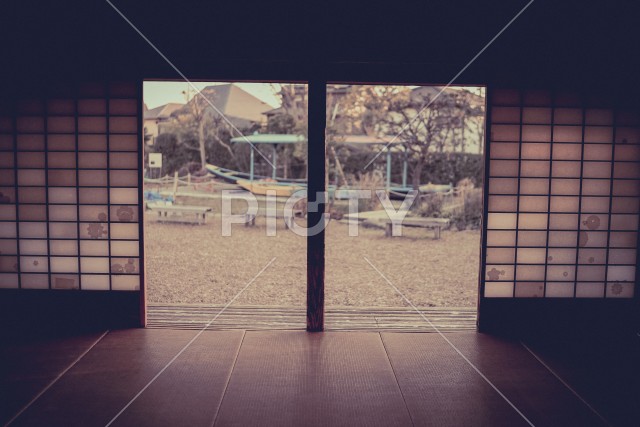 写真のタイトルが入ります