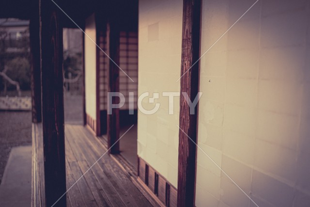 写真のタイトルが入ります